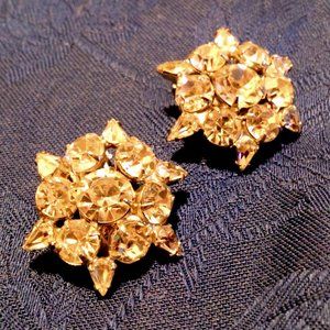 Vintage Prong Set Clear Rhinestone Clip Earrings